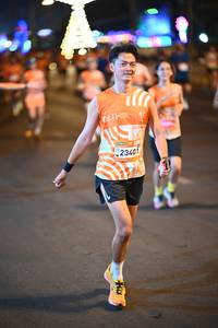 BIB: 211, 23401
                            <button type="button" onclick="openModal(23205434)" class="btn btn-primary btn-sm float-right btn-popup" data-toggle="modal" data-target=".modal-high-quality">
                        <i class="fas fa-shopping-cart"></i> Add to Cart
                    </button>
                                            <button type="button" onclick="isThisMe(23205434, true)" class="btn btn-success btn-sm float-right btn-popup btn-isme hidden" data-toggle="tooltip" data-placement="bottom" title="นี่คือรูปของคุณใช่ไหม คลิกที่นี่เพื่อเอาเข้าอัลบั้ม">
                        <i class="fas fa-plus"></i> Add to album
                    </button>
                    <button type="button" onclick="isThisMe(23205434, false)" class="btn btn-warning btn-sm float-right btn-popup btn-isnotme hidden">
                        <i class="fas fa-ban"></i> Remove from album
                    </button>